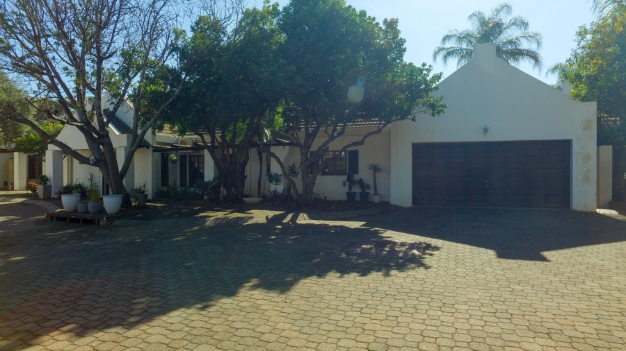 4 Bedroom Property for Sale in Protea Park North West